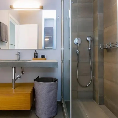 Semesterbostad Urban F House Kanálion