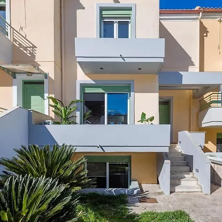 Urban F House Nyaraló