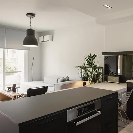 Urban F House Κανάλι